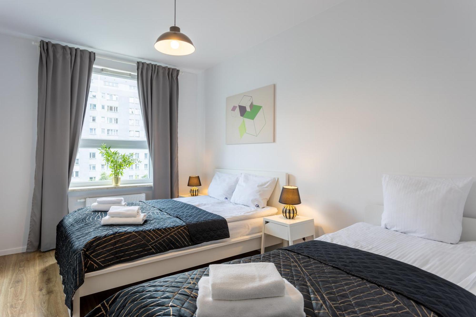 Urban Chic - Pereca - Rondo Onz - Luxury Warsaw Stays - 14 People Exterior foto