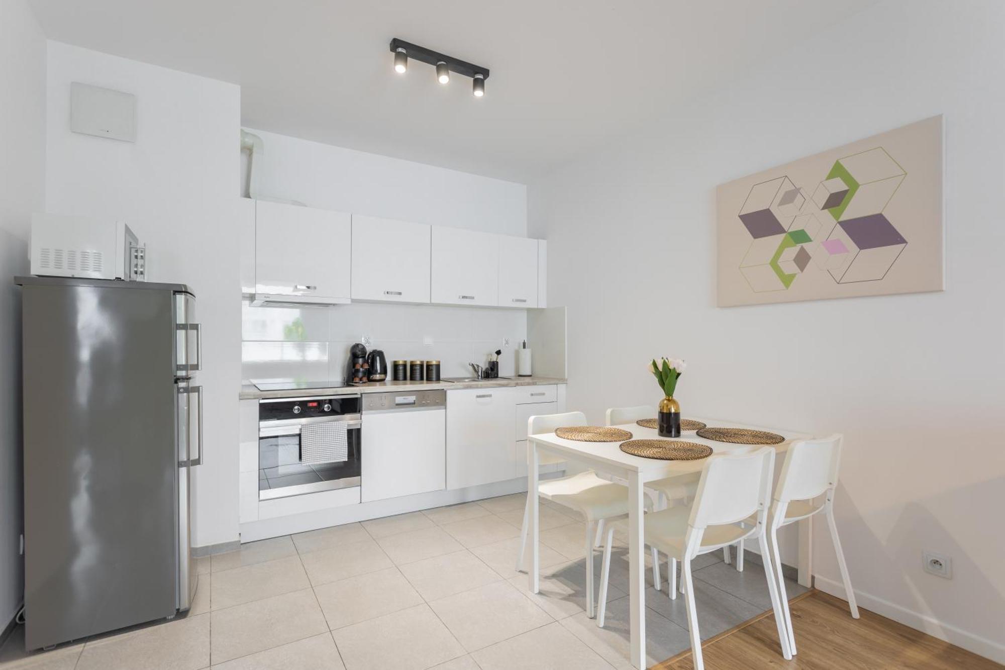 Urban Chic - Pereca - Rondo Onz - Luxury Warsaw Stays - 14 People Exterior foto