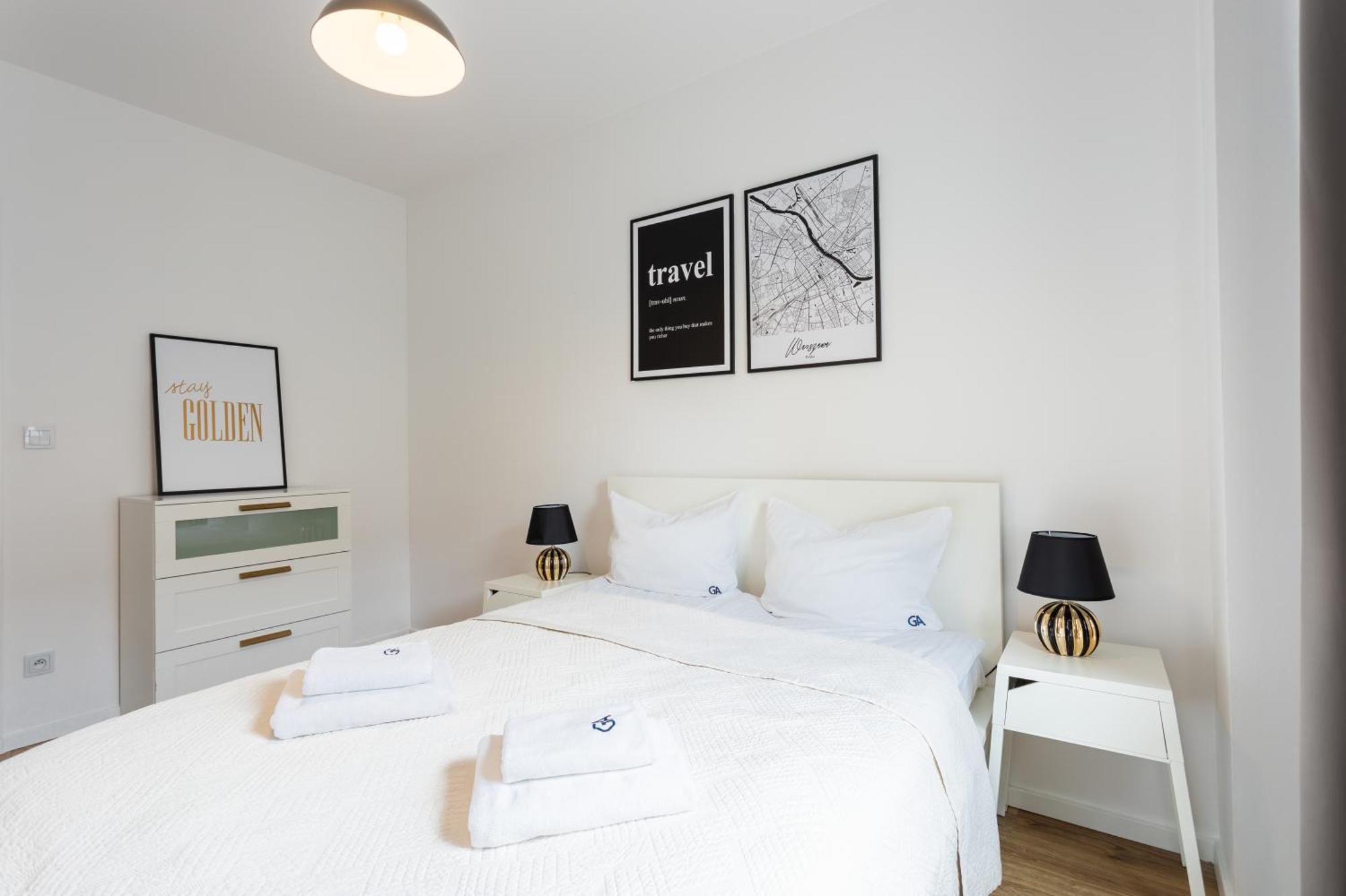 Urban Chic - Pereca - Rondo Onz - Luxury Warsaw Stays - 14 People Exterior foto